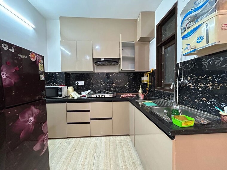 Kitchen, freedom fighters enclave 2 Bedroom 1000 Sq.Ft. Apartment In Freedom Fighters Enclave Delhi 9964197
