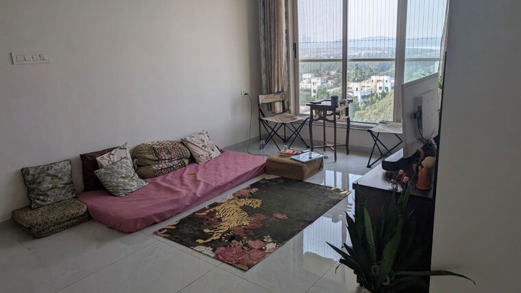 Room, bharat-arize Pg For Girls In Goregaon West 9964200