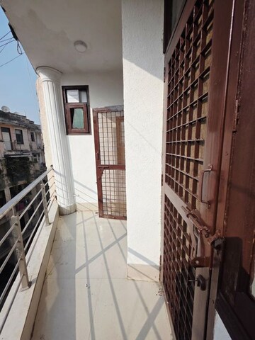 2 BHK Builder Floor For Sale in Saket