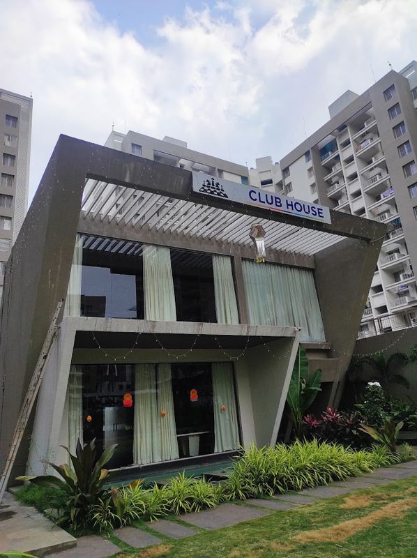 2 BHK + Servant Room 1000 Sq.Ft. Apartment in Abhinav Pebbles Urbania