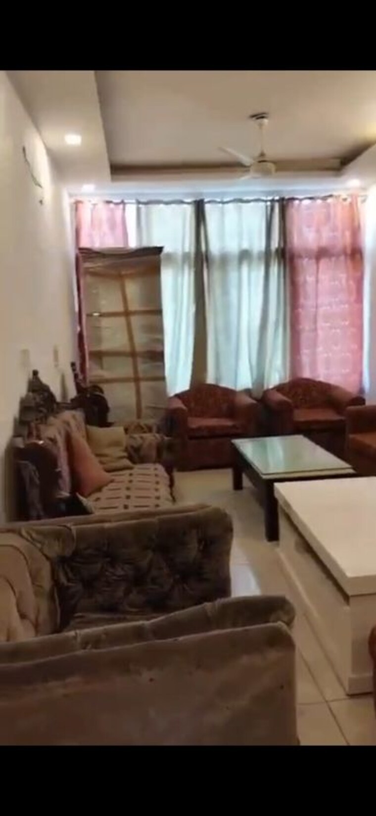 Living Room, alaknanda 3 Bedroom 200 Sq.Yd. Builder Floor In Alaknanda Delhi 9964258