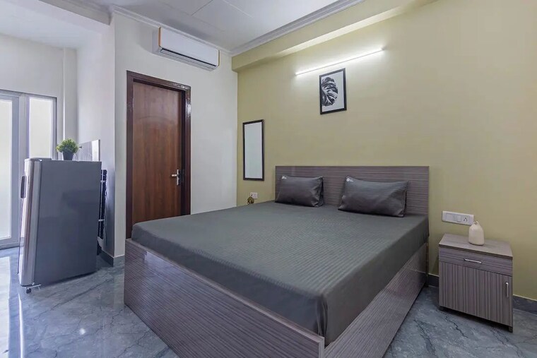 Bedroom, shalimar garden extension i 2 Bedroom 900 Sq.Ft. Builder Floor In Shalimar Garden Extension I Ghaziabad 9964187