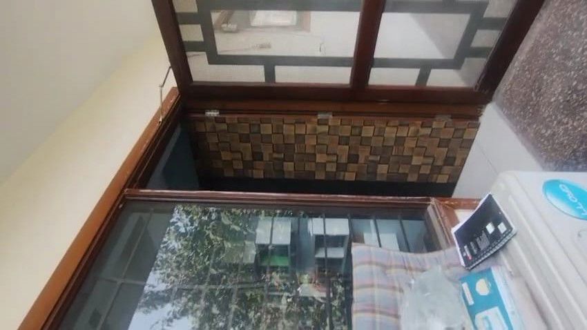 4 BHK + Pooja Room Builder Floor For Sale in Sector 4