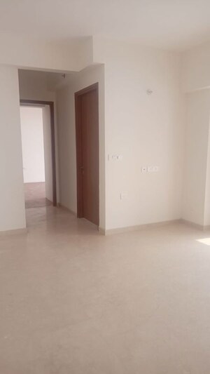 2 BHK Apartment For Sale in Godrej Woods, Sector 43