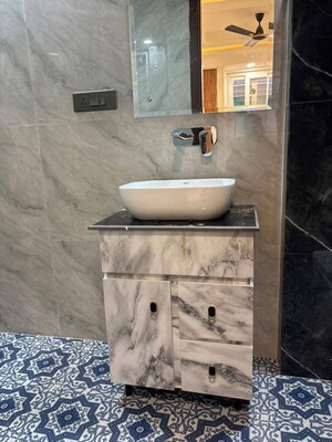 Bathroom in 3 BHK Builder Floor at Palm Residency Chhatarpur, Chattarpur – for Rent