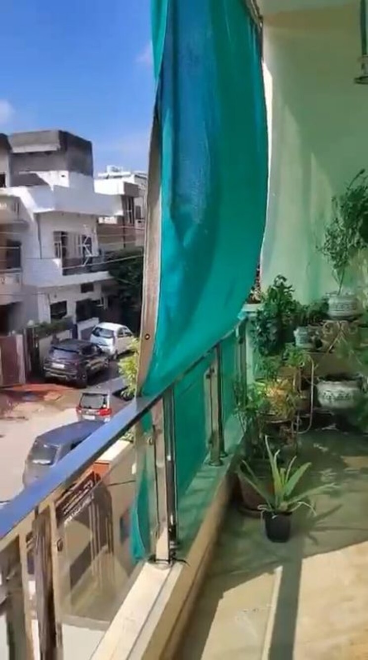 Gym, sector 4 3 Bedroom 2250 Sq.Ft. Builder Floor In Sector 4 Gurgaon 9964487