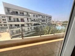 5 BHK + Servant Room Builder Floor For Sale in SS Linden
