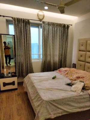 Bedroom in 2 BHK Apartment at Lodha Fiorenza, Goregaon East – for Rent