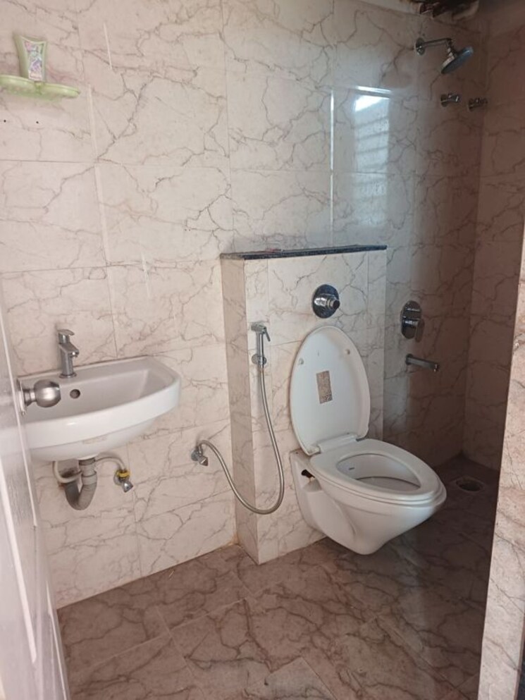 Bathroom, sunrise-glory 2 Bedroom 980 Sq.Ft. Apartment In Shilphata Thane 9964869