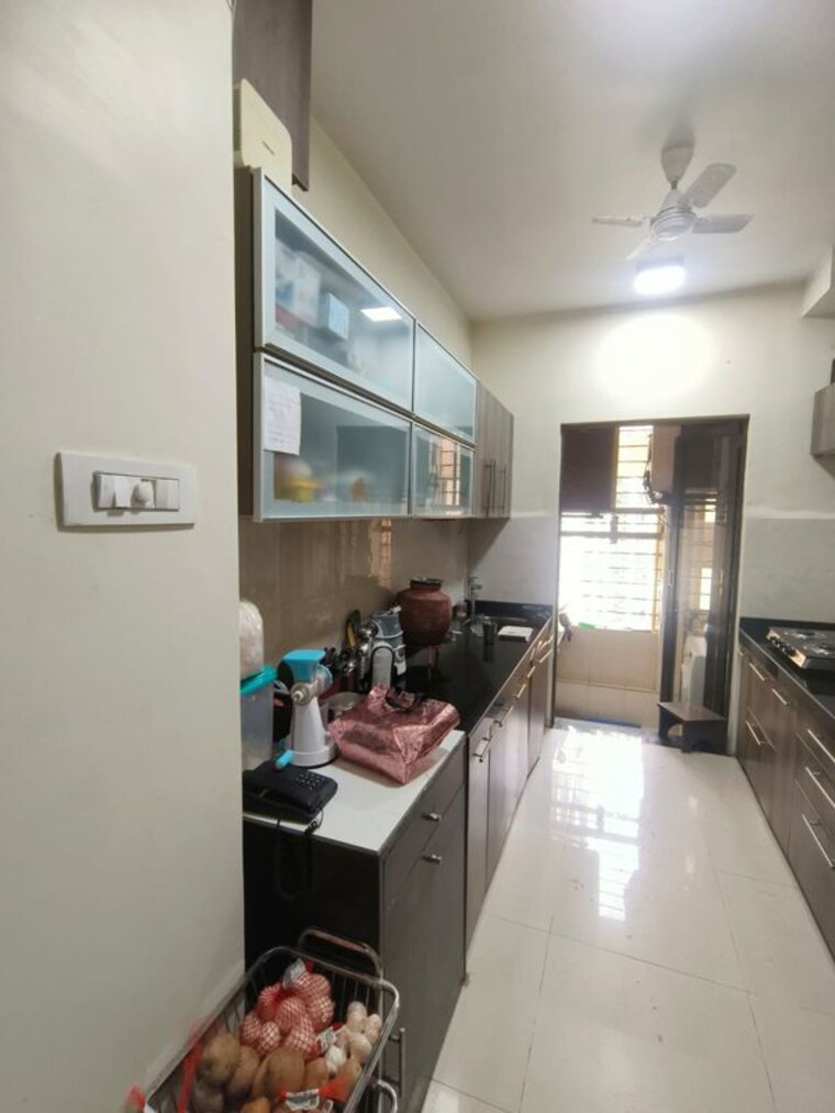 Kitchen, oberoi-realty-woods 2.5 Bedroom 1330 Sq.Ft. Apartment In Goregaon East Mumbai 9964742