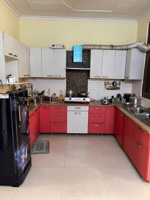 Kitchen in 2 BHK Independent House at Sector 9a – for Rent