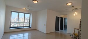 2.5 BHK Apartment For Rent in Oberoi Realty Woods, Goregaon East