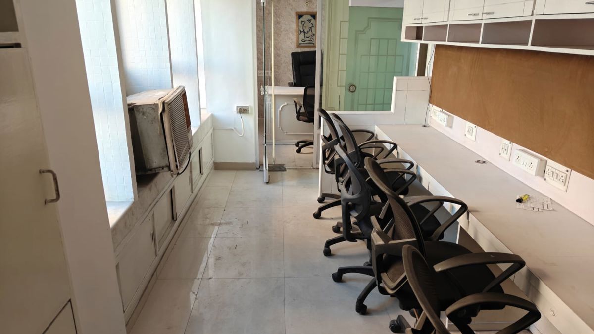 Office Space For Rent in Minto Park