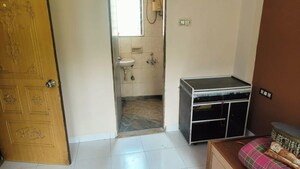 Furnished Amenities in 1 BHK Apartment at Vakola – for Rent