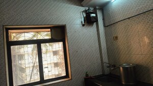 Furnished Amenities in 1 BHK Apartment at Vakola – for Rent