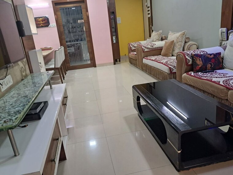 Master Bedroom, malad west 2.5 Bedroom 850 Sq.Ft. Apartment In Malad West Mumbai 9965196
