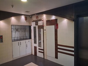 Building Lobby in 2.5 BHK Apartment at Malad West – for Sale