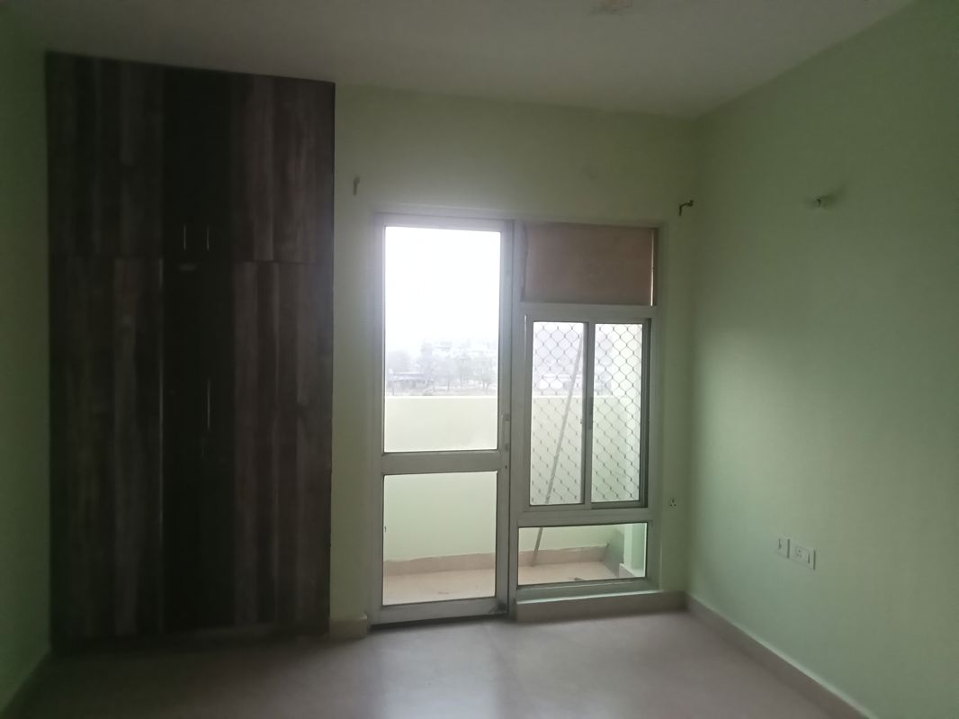 3.5 BHK Apartment For Rent in Levana Celebrity Meadows