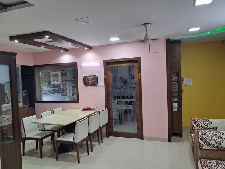 Master Bedroom, malad west 2.5 Bedroom 850 Sq.Ft. Apartment In Malad West Mumbai 9965211