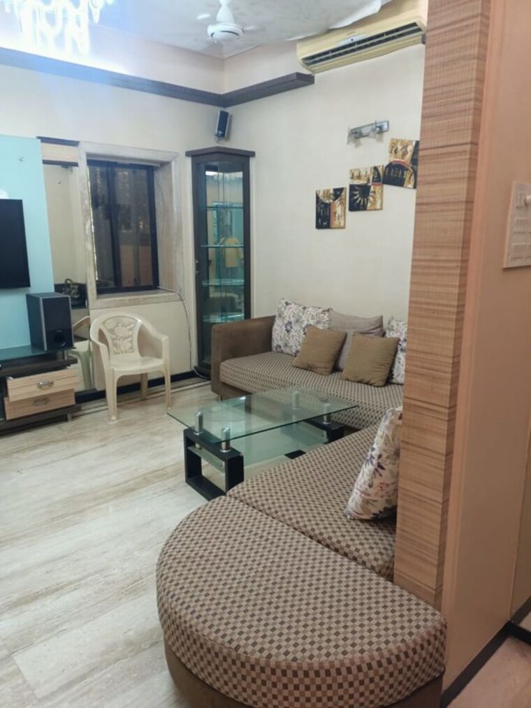 Living Room, aalap-chs-hindu-colony 2 Bedroom 600 Sq.Ft. Apartment In Dadar East Mumbai 9965221