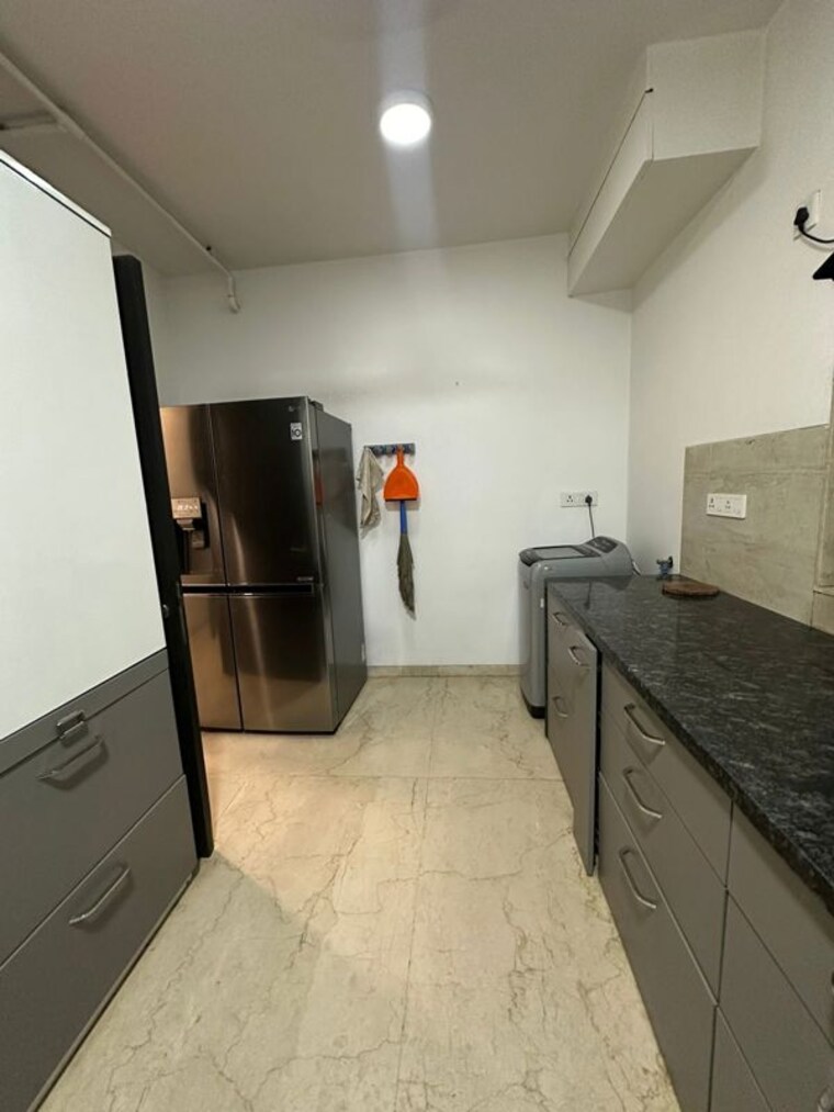 Kitchen, oberoi-realty-esquire 3 Bedroom 1820 Sq.Ft. Apartment In Goregaon East Mumbai 9965168