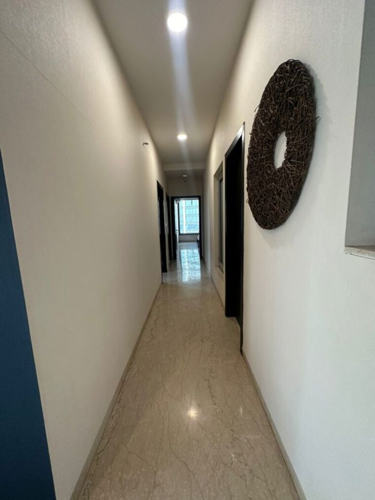 Room, oberoi-realty-esquire 3 Bedroom 1820 Sq.Ft. Apartment In Goregaon East Mumbai 9965168