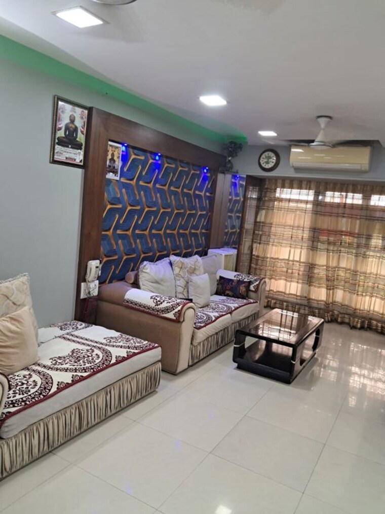 Living Room, malad west 2.5 Bedroom 850 Sq.Ft. Apartment In Malad West Mumbai 9965348