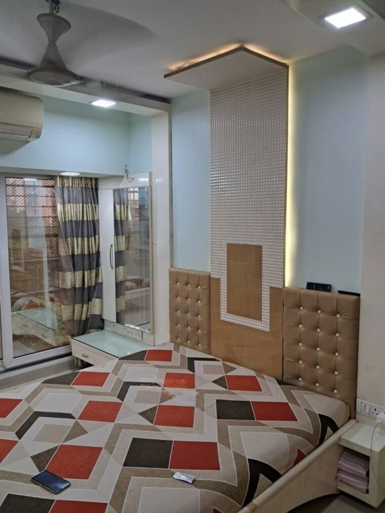 Master Bedroom, malad west 2.5 Bedroom 850 Sq.Ft. Apartment In Malad West Mumbai 9965348