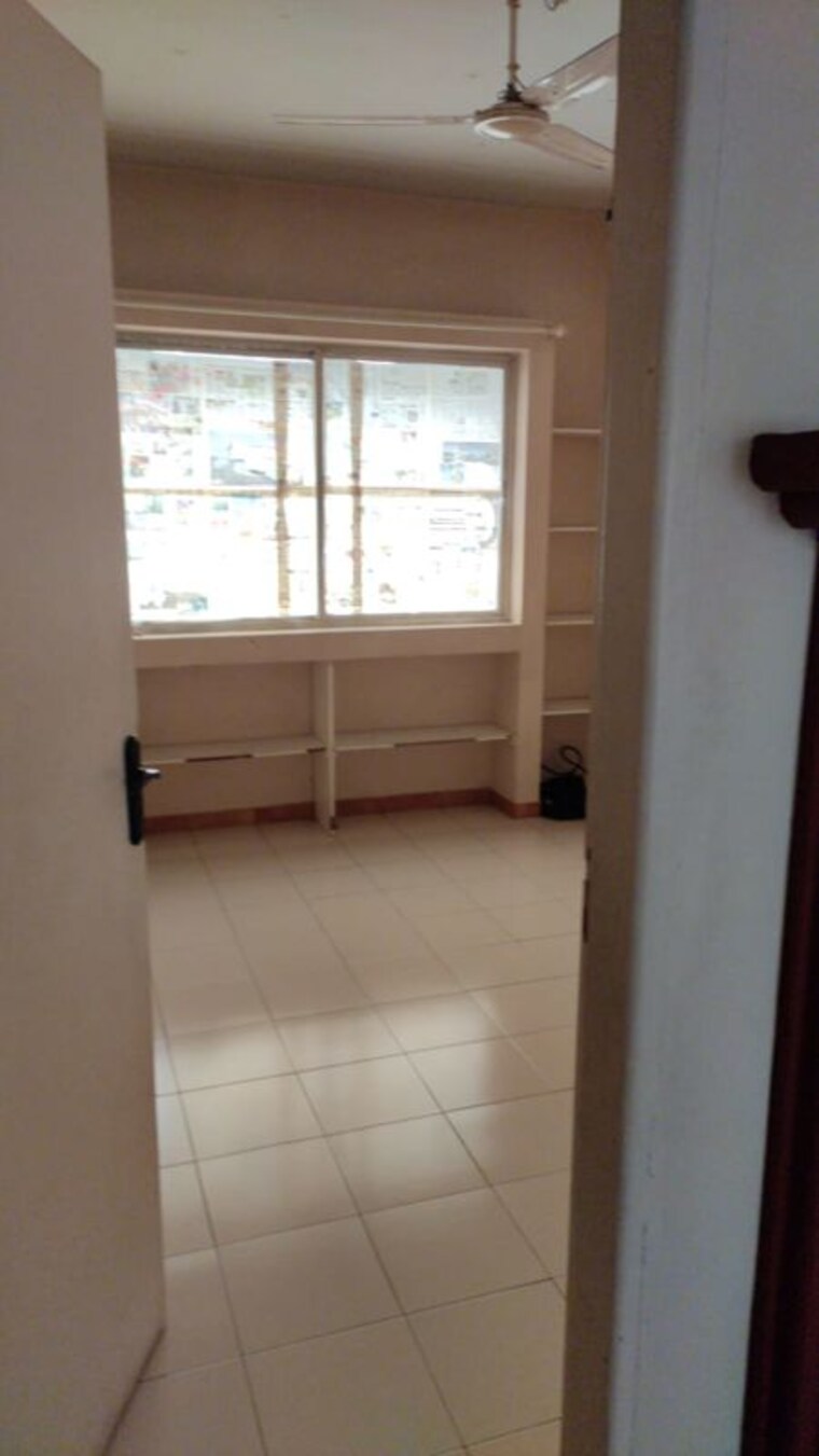 Bedroom, dahanukar colony 3 Bedroom 960 Sq.Ft. Apartment In Dahanukar Colony Pune 9965217