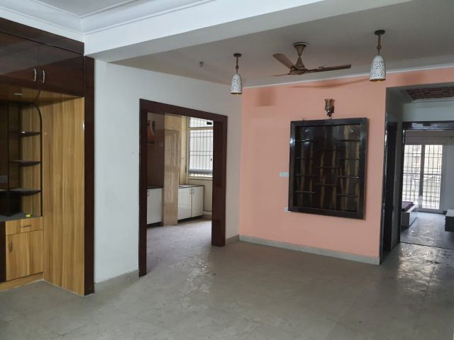 3 BHK Apartment For Rent in Panchsheel Greens II