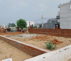 Plot For Sale in Sector 75