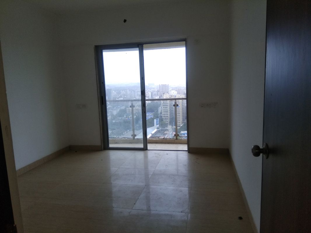 2.5 BHK + Extra Room Apartment For Rent in HDIL Metropolis Residences