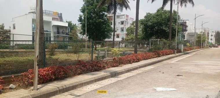 undefined, millennia-lakeview  2400 Sq.Ft. Plot In Sarjapur Bangalore 9965632