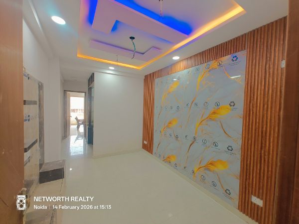 1 BHK + Extra Room Builder Floor For Sale in Sector 73