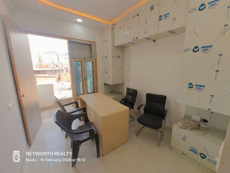 Master Bedroom, sector 73 1 Bedroom 580 Sq.Ft. Builder Floor In Sector 73 Noida 9965779