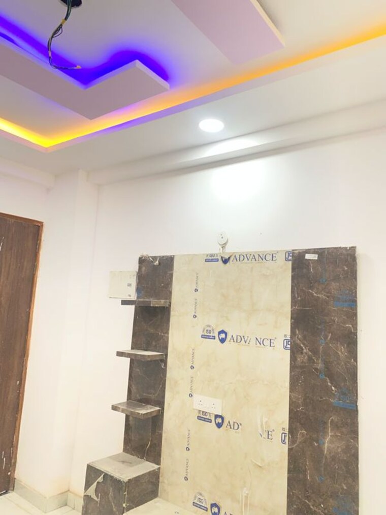 undefined, sector 73 1 Bedroom 625 Sq.Ft. Builder Floor In Sector 73 Noida 9965895