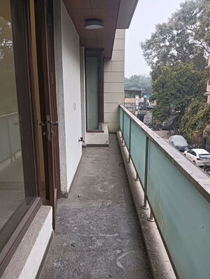 Balcony in 3 BHK Builder Floor at Panchsheel Enclave – for Rent