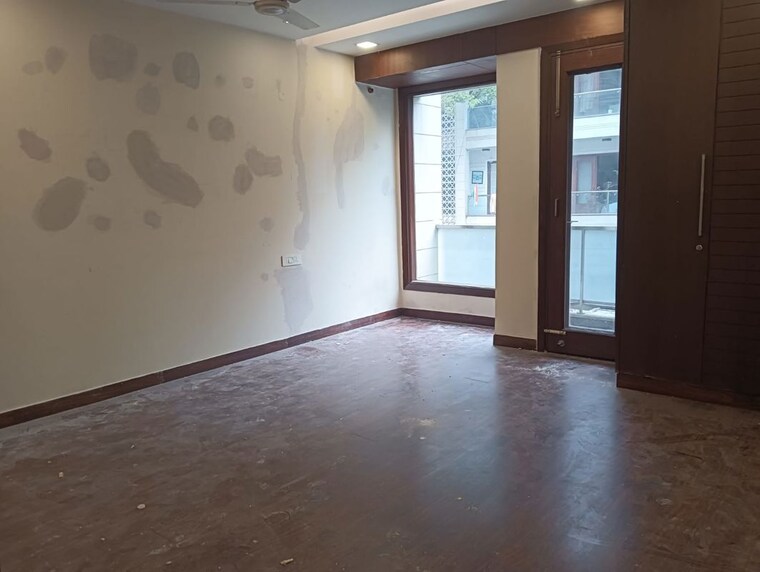 Room, panchsheel enclave 3 Bedroom 1850 Sq.Ft. Builder Floor In Panchsheel Enclave Delhi 9966058