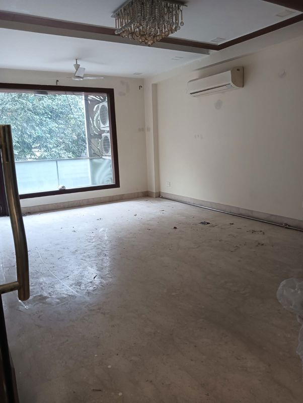 3 BHK + Servant Room Builder Floor For Rent in Panchsheel Enclave