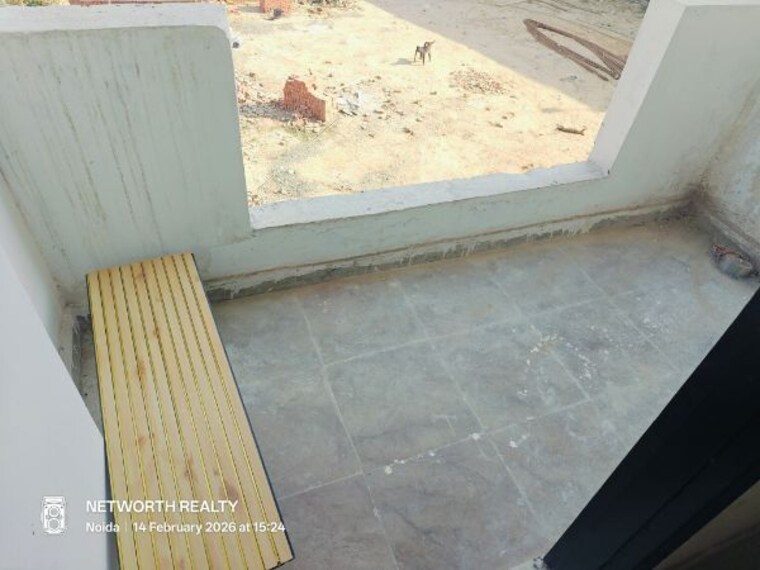 undefined, sector 73 1 Bedroom 600 Sq.Ft. Builder Floor In Sector 73 Noida 9966070