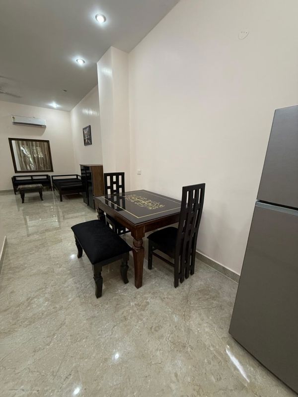 1 BHK Builder Floor For Rent in Sector 39