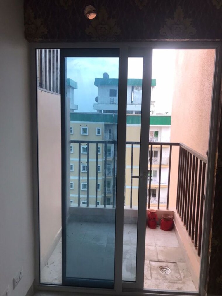 Balcony, migsun-twinz 3 Bedroom 995 Sq.Ft. Apartment In Eta Ii Greater Noida Greater Noida 9966073