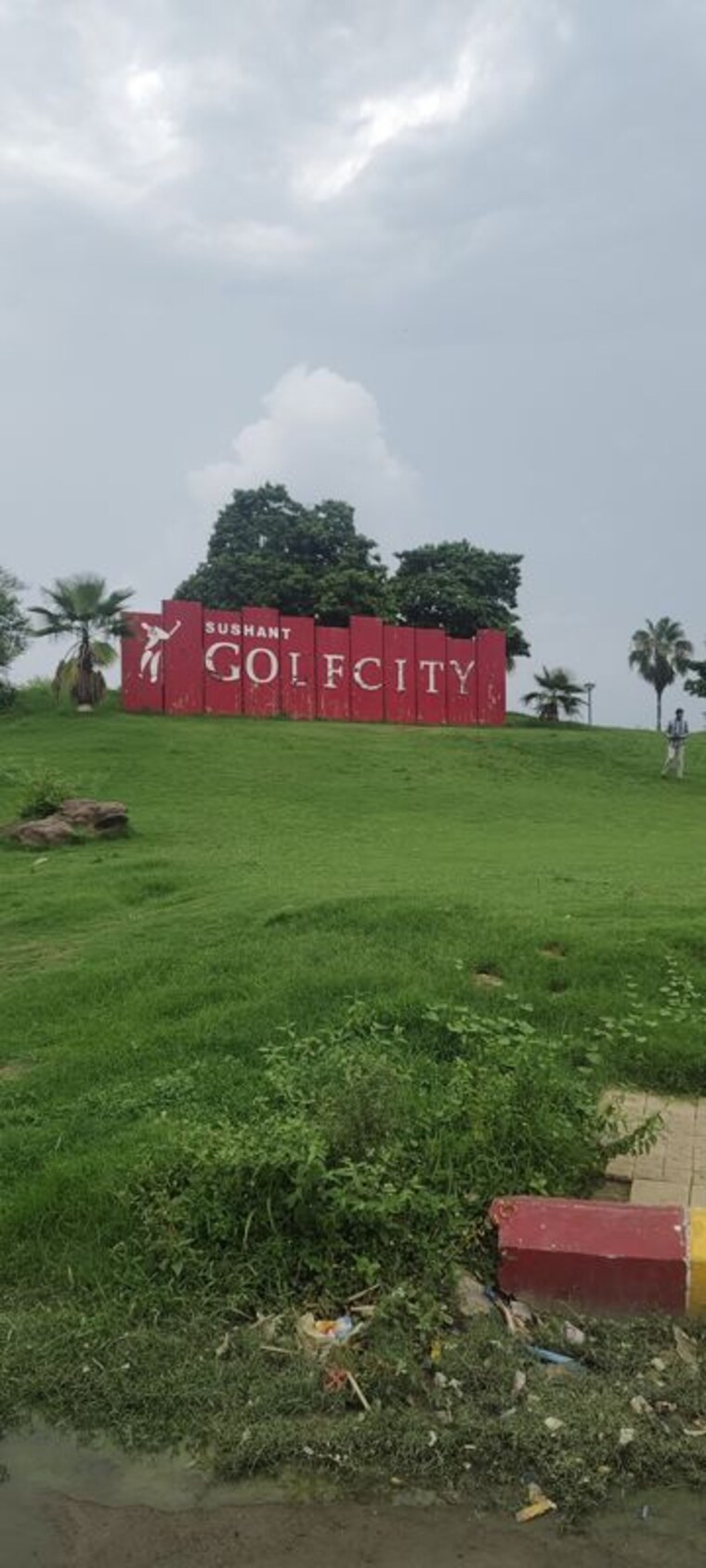 Garden, ansal-sushant-golf-city  240 Sq.Yd. Plot In Sushant Golf City Lucknow 9966121