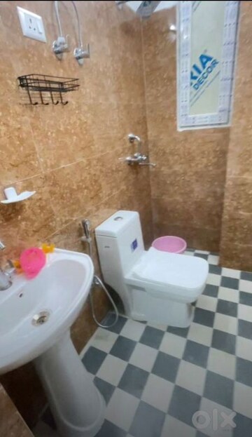 Bathroom in 3 BHK Independent House at Citihomes, Omicron Iii Greater Noida – for Rent