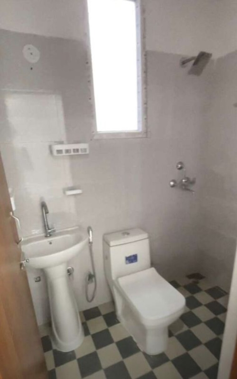 Bathroom, citihomes 3 Bedroom 1500 Sq.Mt. Independent House In Omicron Iii Greater Noida Greater Noida 9966086
