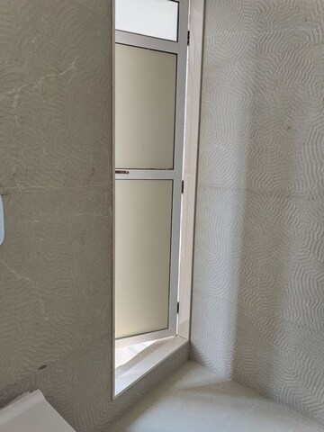 Room in 2 BHK Apartment at Vasai West – for Sale