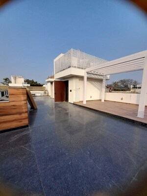 3 BHK Builder Floor – Exterior View View at Safdarjung Enclave - for Rent