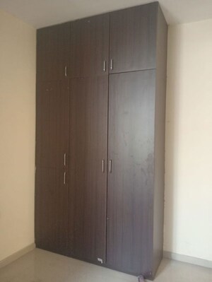 Building Lobby in 3 BHK Apartment at Omaxe Residency, Gomti Nagar – for Rent