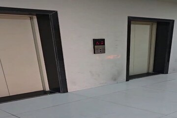 Lobby in 3 BHK Apartment at Sai Proviso Aashlesha, Kopar Khairane – for Rent