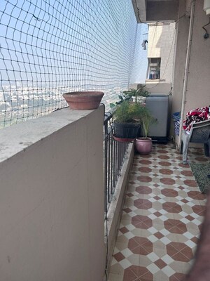 2 BHK Apartment For Rent in Landcraft Golf Links, Pandav Nagar